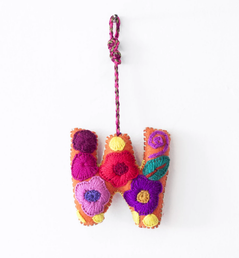 TGBT* Felt Letters - W - Christmas - Feliz Modern